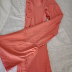 Chic Coral Women's Leggings